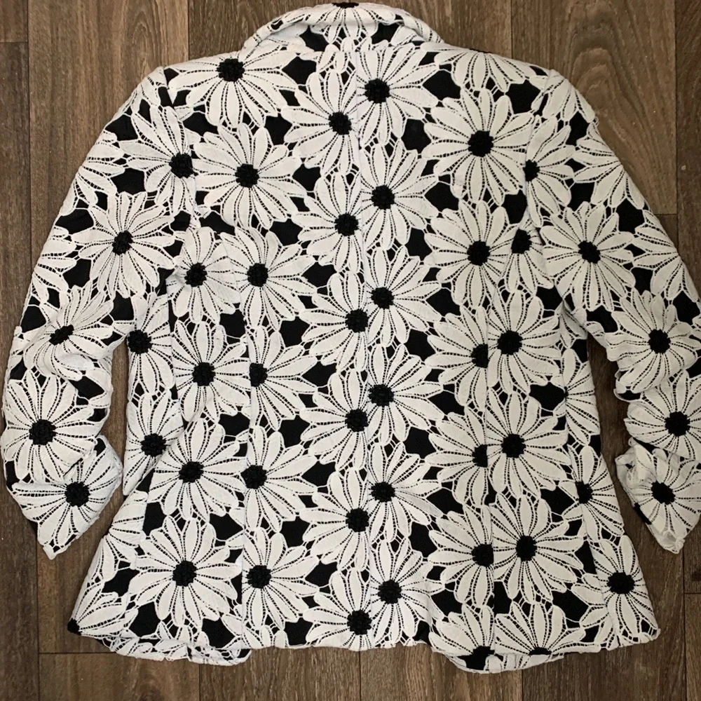 Judith March Custom Floral blazer short set